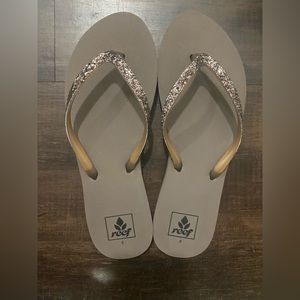 Reef flip flops